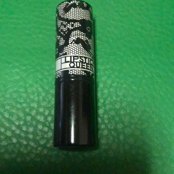 Lipstick Queen Lipstick .12 oz. New in box. - Picture 4 of 4